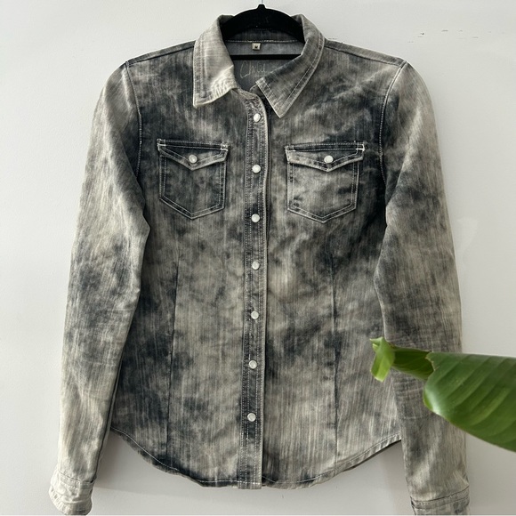 ChiQle - demin shirt -Small - Picture 4 of 16